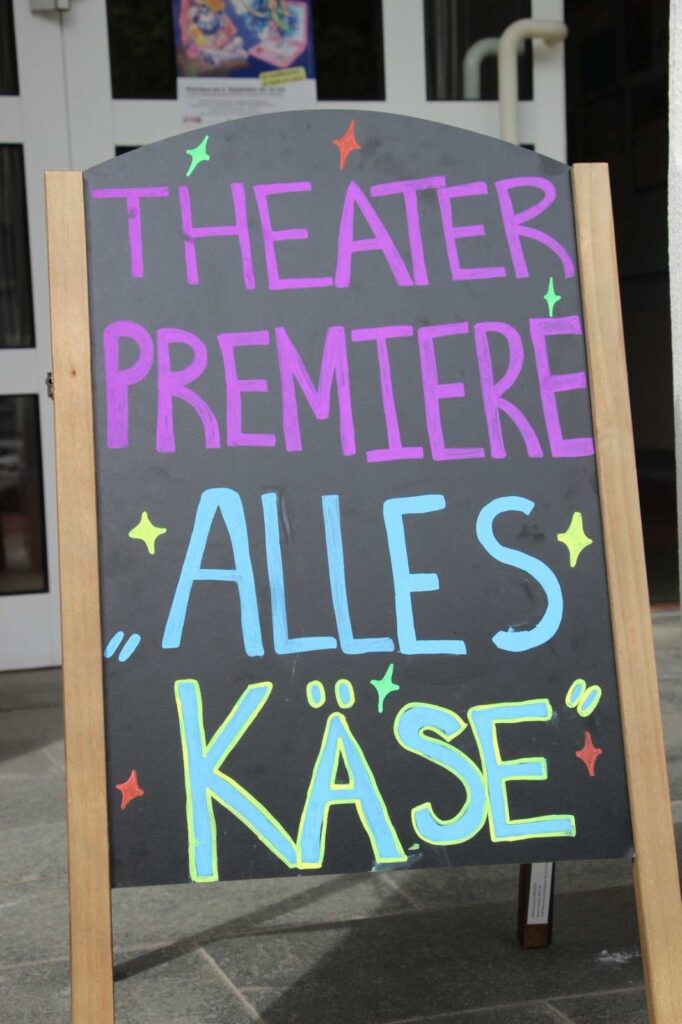 Impressionen von der Theaterpremiere ALLES KÄSE